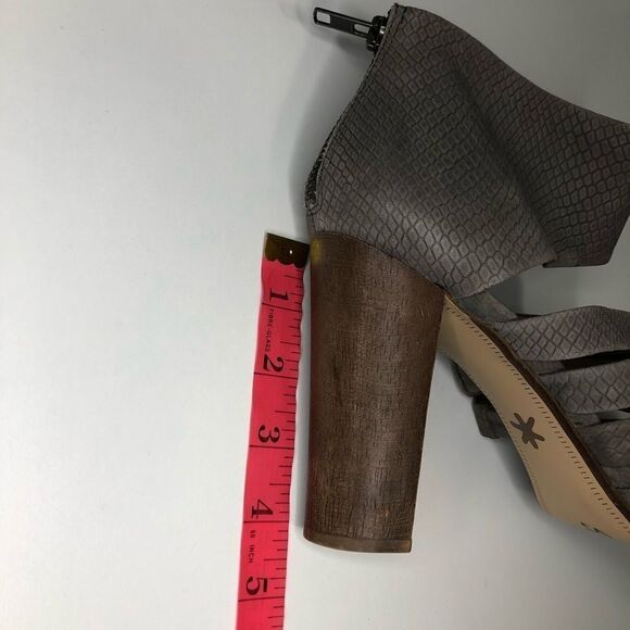 SPLENDID jackie cut out peep toe fine leather - Picture 12 of 12